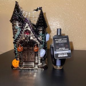 New Bath & Body Works 2023 Haunted Castle Wallflower Projector w/Fragrance